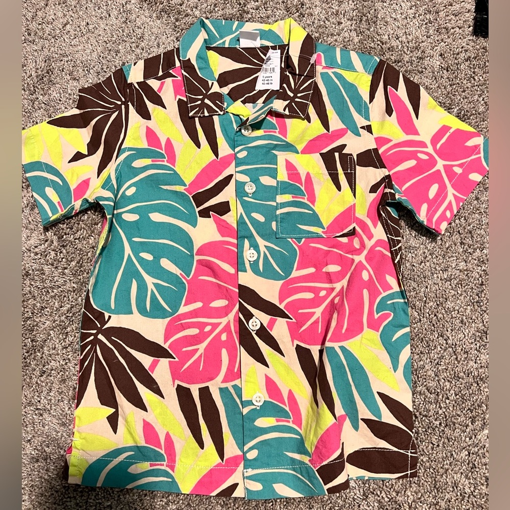 Gap children, size 5 years old, Brand new with tags, ALOHA print